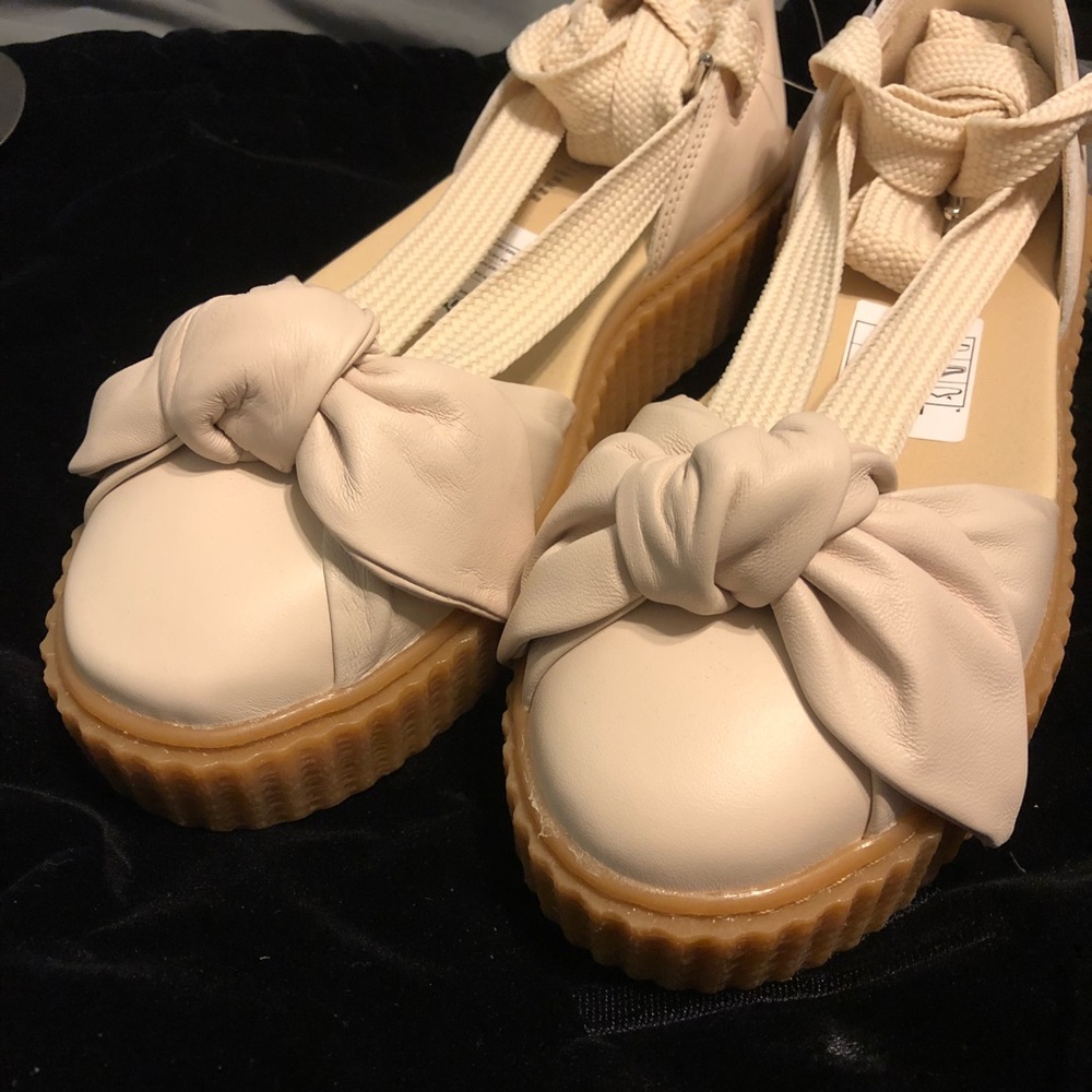 New Fenty Rihanna Puma Cream Bow Creeper Sandals - Picture 5 of 7